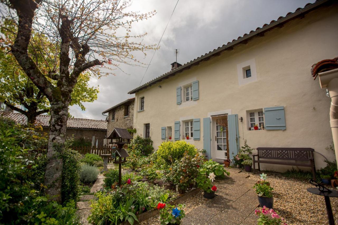 La Maison Des Fleurs Montembœuf Eksteriør bilde