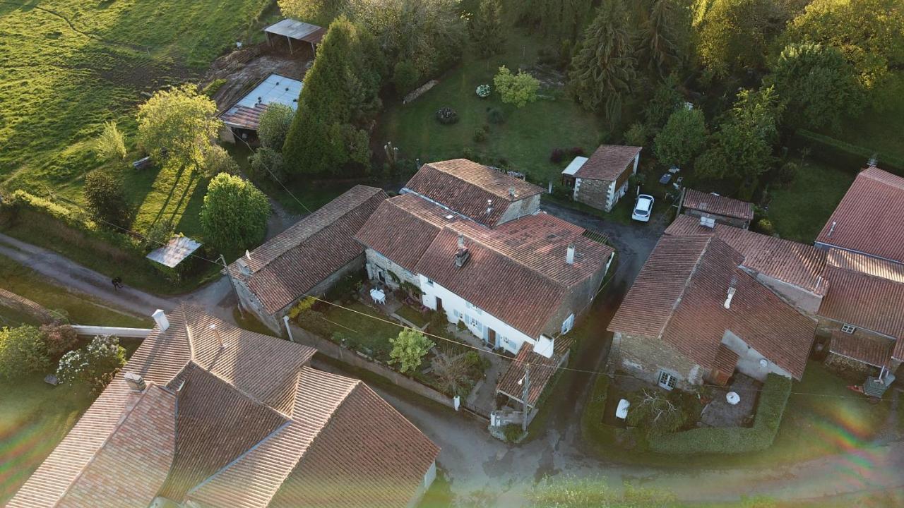 La Maison Des Fleurs Montembœuf Eksteriør bilde