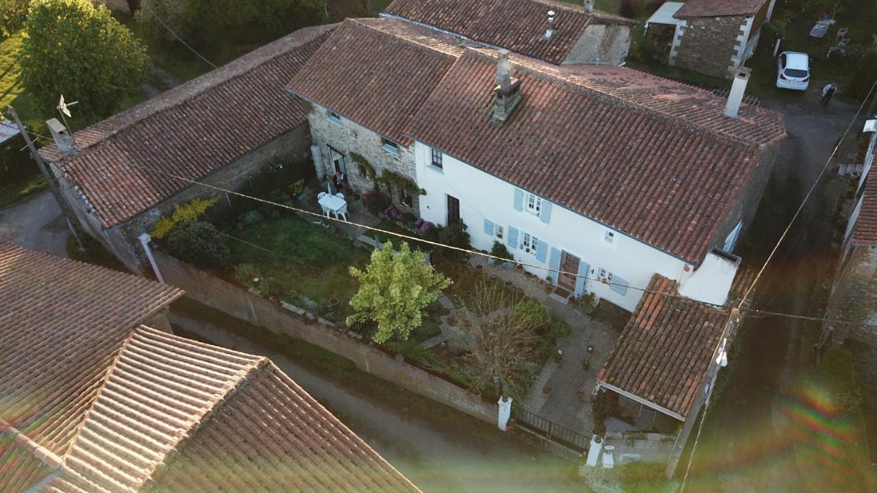 La Maison Des Fleurs Montembœuf Eksteriør bilde